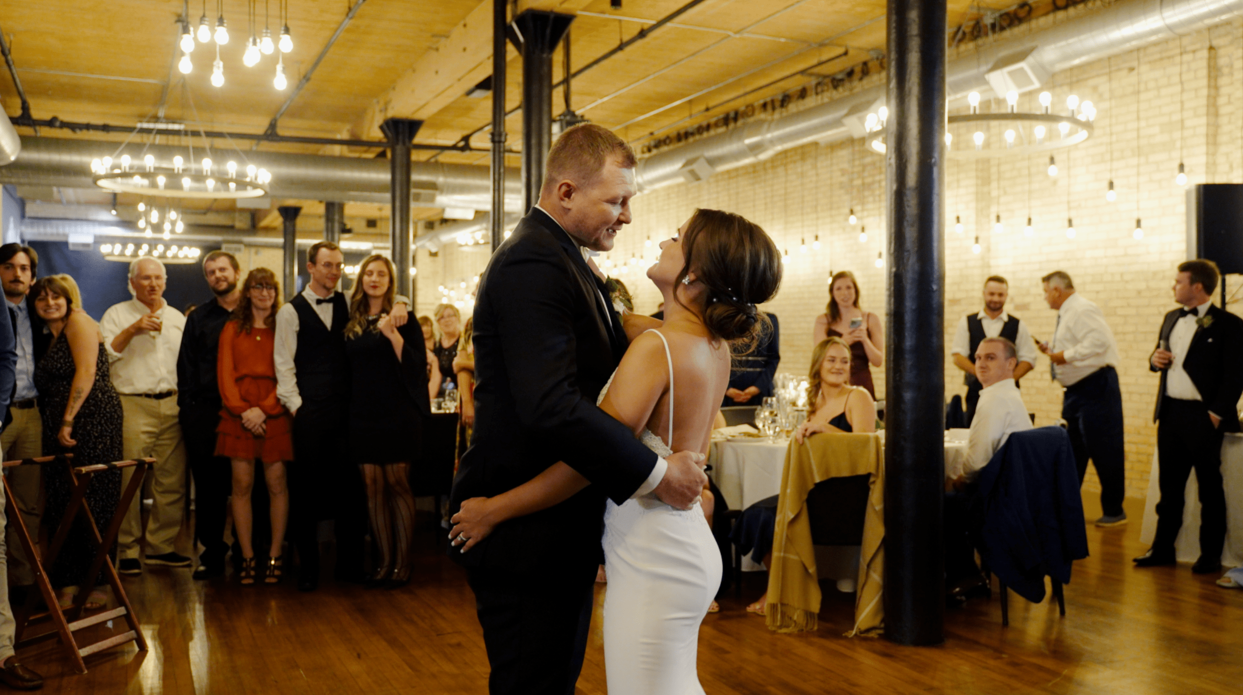 bride and groom have their first dance at the rutledge in grand rapids michigan